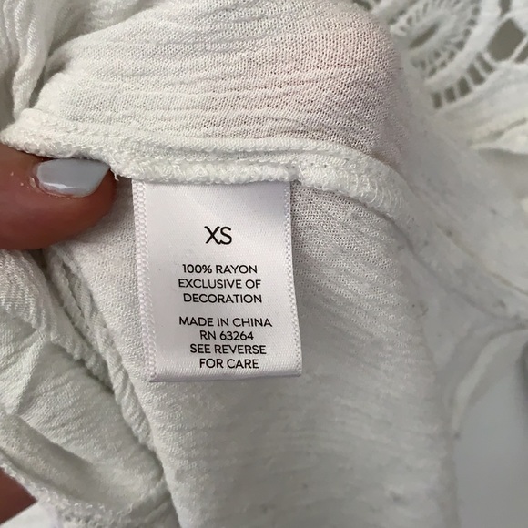 Westport Women White 3/4 Sleeve Blouse Size XS - Picture 9 of 9